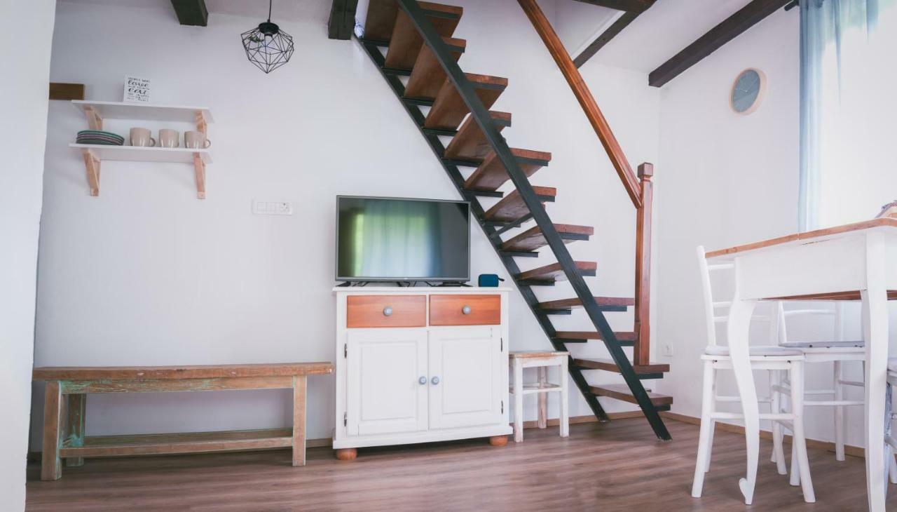 Naturalina Holiday House Gorenja Trebusa المظهر الخارجي الصورة